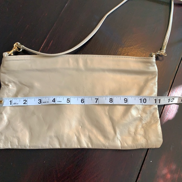 Vintage Valeries leather gold handbag 1980’s - 1990’s envelope style purse - Picture 7 of 9